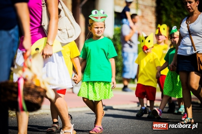 Zdjęcie w galerii na portalu naszraciborz.pl: Dożynki 2016. W Bojanowie świętuje cała gmina Krzanowice. Kolorowo i pomysłowo wiadomości z regionu