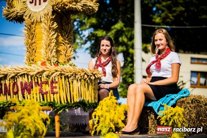 Zdjęcie w galerii na portalu naszraciborz.pl: Dożynki 2016. W Bojanowie świętuje cała gmina Krzanowice. Kolorowo i pomysłowo wiadomości z regionu