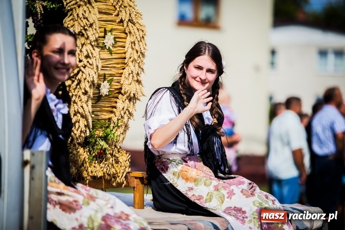 Zdjęcie w galerii na portalu naszraciborz.pl: Dożynki 2016. W Bojanowie świętuje cała gmina Krzanowice. Kolorowo i pomysłowo wiadomości z regionu