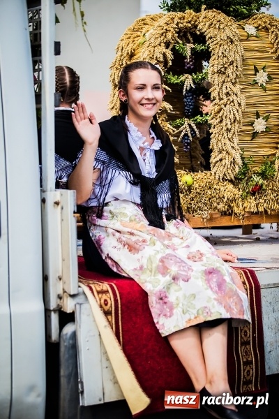 Zdjęcie w galerii na portalu naszraciborz.pl: Dożynki 2016. W Bojanowie świętuje cała gmina Krzanowice. Kolorowo i pomysłowo wiadomości z regionu