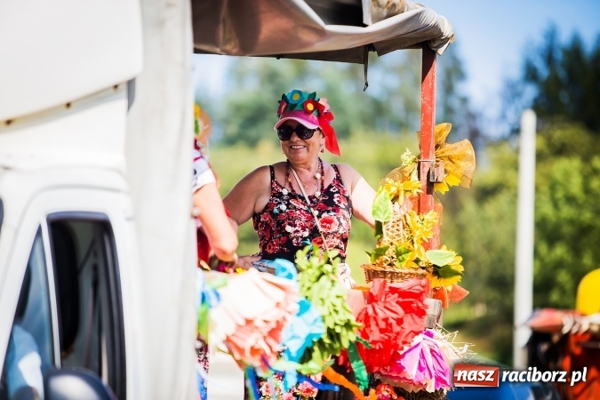 Zdjęcie w galerii na portalu naszraciborz.pl: Dożynki 2016. W Bojanowie świętuje cała gmina Krzanowice. Kolorowo i pomysłowo wiadomości z regionu