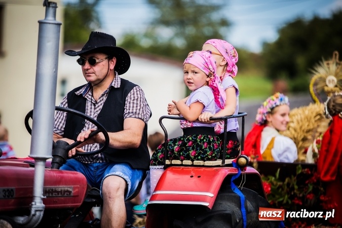 Zdjęcie w galerii na portalu naszraciborz.pl: Dożynki 2016. W Bojanowie świętuje cała gmina Krzanowice. Kolorowo i pomysłowo wiadomości z regionu