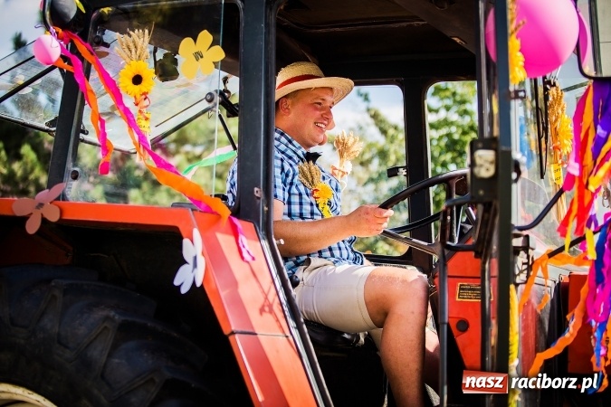 Zdjęcie w galerii na portalu naszraciborz.pl: Dożynki 2016. W Bojanowie świętuje cała gmina Krzanowice. Kolorowo i pomysłowo wiadomości z regionu