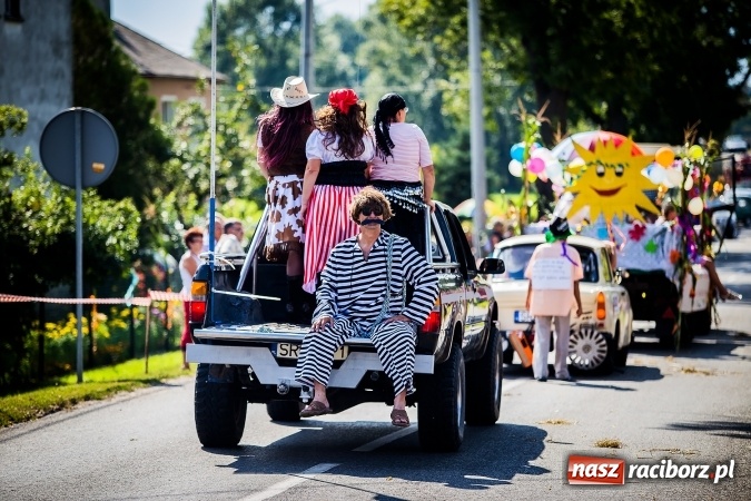 Zdjęcie w galerii na portalu naszraciborz.pl: Dożynki 2016. W Bojanowie świętuje cała gmina Krzanowice. Kolorowo i pomysłowo wiadomości z regionu