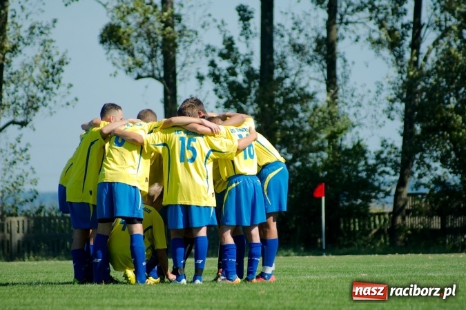 Zdjęcie w galerii na portalu naszraciborz.pl: Cimen & Karn&oacute;wka Show w Owsiszczach. Juniorzy Rafako pokonani wiadomości z regionu