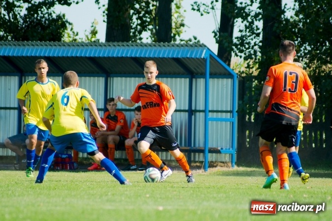 Zdjęcie w galerii na portalu naszraciborz.pl: Cimen & Karn&oacute;wka Show w Owsiszczach. Juniorzy Rafako pokonani wiadomości z regionu