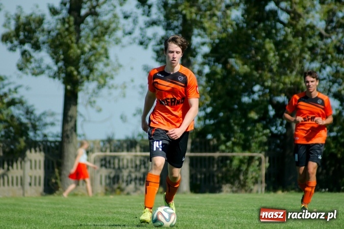 Zdjęcie w galerii na portalu naszraciborz.pl: Cimen & Karn&oacute;wka Show w Owsiszczach. Juniorzy Rafako pokonani wiadomości z regionu