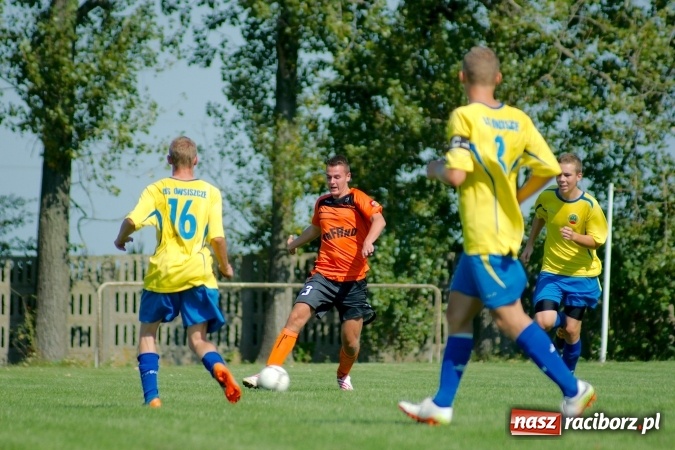 Zdjęcie w galerii na portalu naszraciborz.pl: Cimen & Karn&oacute;wka Show w Owsiszczach. Juniorzy Rafako pokonani wiadomości z regionu