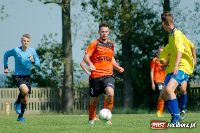 Zdjęcie w galerii na portalu naszraciborz.pl: Cimen & Karn&oacute;wka Show w Owsiszczach. Juniorzy Rafako pokonani wiadomości z regionu