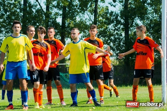 Zdjęcie w galerii na portalu naszraciborz.pl: Cimen & Karn&oacute;wka Show w Owsiszczach. Juniorzy Rafako pokonani wiadomości z regionu