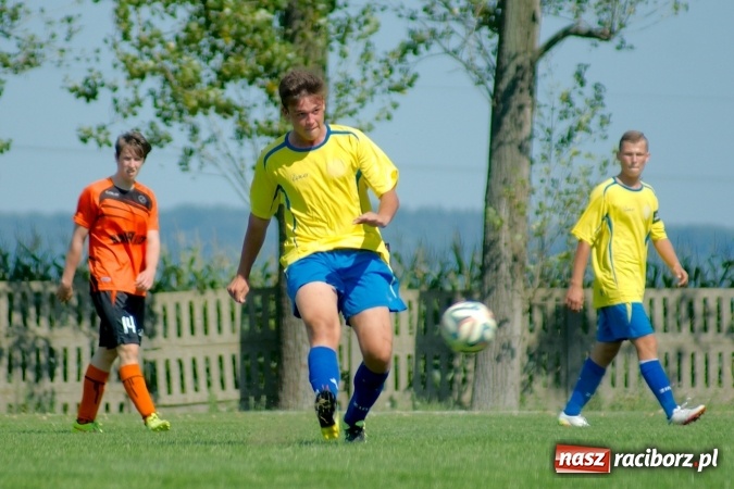 Zdjęcie w galerii na portalu naszraciborz.pl: Cimen & Karn&oacute;wka Show w Owsiszczach. Juniorzy Rafako pokonani wiadomości z regionu