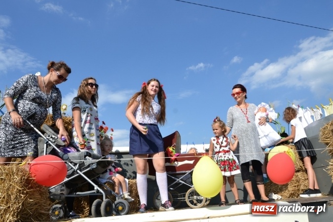 Zdjęcie w galerii na portalu naszraciborz.pl: Dożynki 2016. Święto plonów w Rudyszwałdzie wiadomości z regionu