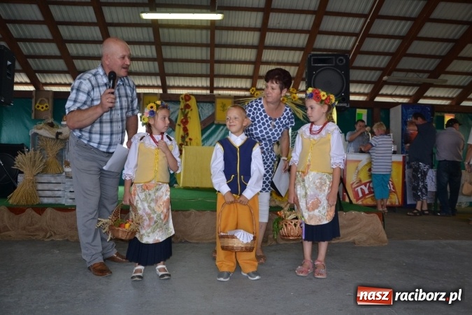 Zdjęcie w galerii na portalu naszraciborz.pl: Dożynki 2016. Święto plonów w Rudyszwałdzie wiadomości z regionu