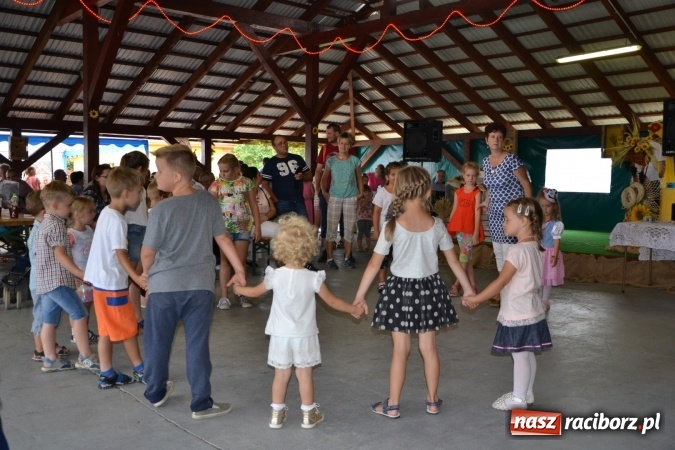 Zdjęcie w galerii na portalu naszraciborz.pl: Dożynki 2016. Święto plonów w Rudyszwałdzie wiadomości z regionu
