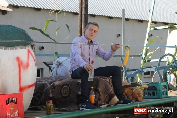 Zdjęcie w galerii na portalu naszraciborz.pl: Boże, z Twoich rąk żyjemy - dożynki w Sławikowie  wiadomości z regionu