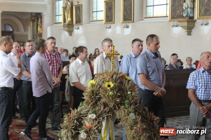 Zdjęcie w galerii na portalu naszraciborz.pl: Boże, z Twoich rąk żyjemy - dożynki w Sławikowie  wiadomości z regionu