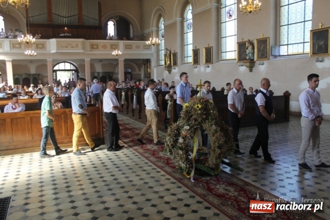 Zdjęcie w galerii na portalu naszraciborz.pl: Boże, z Twoich rąk żyjemy - dożynki w Sławikowie  wiadomości z regionu