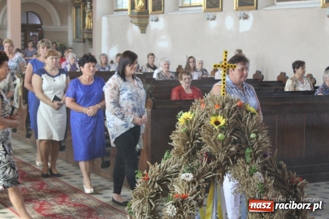 Zdjęcie w galerii na portalu naszraciborz.pl: Boże, z Twoich rąk żyjemy - dożynki w Sławikowie  wiadomości z regionu