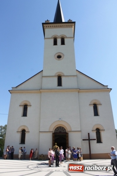 Zdjęcie w galerii na portalu naszraciborz.pl: Boże, z Twoich rąk żyjemy - dożynki w Sławikowie  wiadomości z regionu