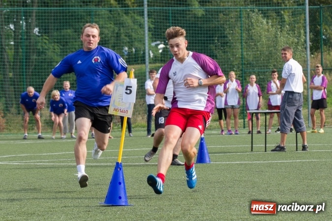 Zdjęcie w galerii na portalu naszraciborz.pl: Turniej sołectw na Dni Krzanowic 2016. Wygrał Borucin!  wiadomości z regionu