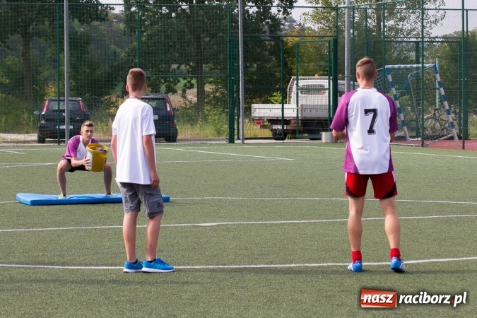 Zdjęcie w galerii na portalu naszraciborz.pl: Turniej sołectw na Dni Krzanowic 2016. Wygrał Borucin!  wiadomości z regionu