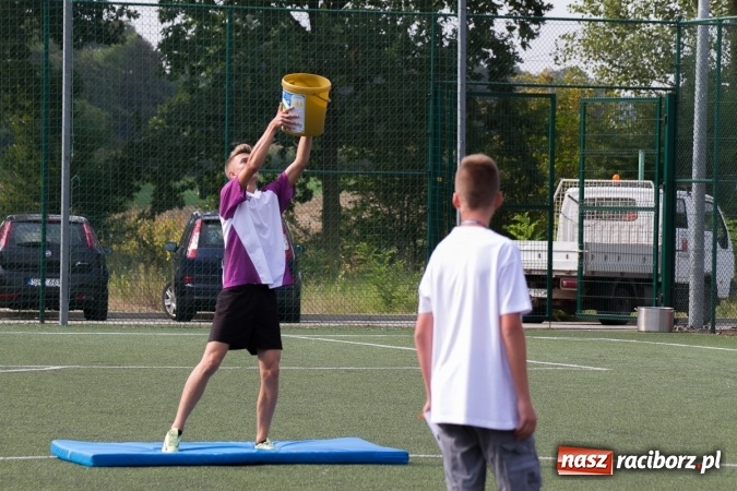 Zdjęcie w galerii na portalu naszraciborz.pl: Turniej sołectw na Dni Krzanowic 2016. Wygrał Borucin!  wiadomości z regionu