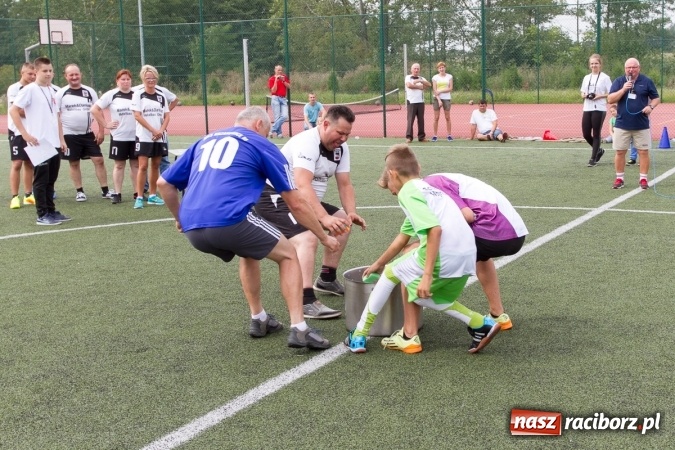 Zdjęcie w galerii na portalu naszraciborz.pl: Turniej sołectw na Dni Krzanowic 2016. Wygrał Borucin!  wiadomości z regionu