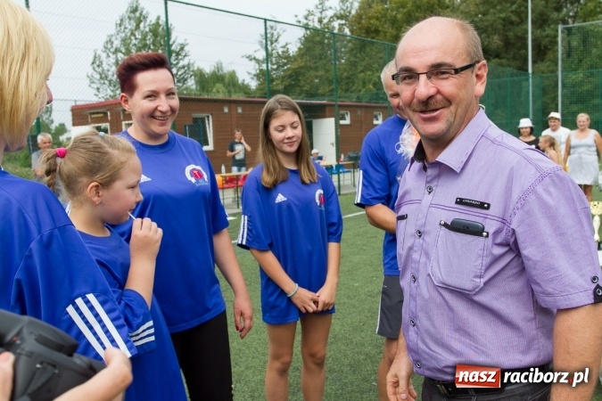 Zdjęcie w galerii na portalu naszraciborz.pl: Turniej sołectw na Dni Krzanowic 2016. Wygrał Borucin!  wiadomości z regionu