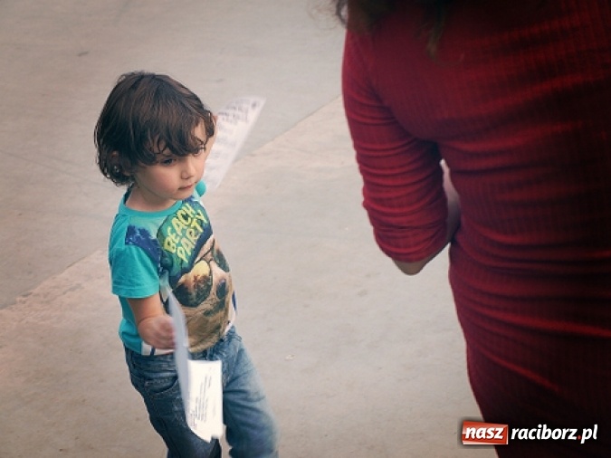 Zdjęcie w galerii na portalu naszraciborz.pl: Quo vadis wybrzmiało na przystani kajakowej wiadomości z regionu