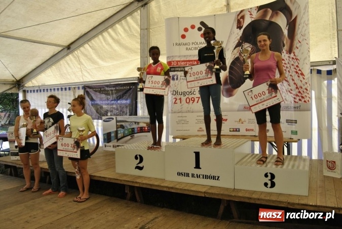 Zdjęcie w galerii na portalu naszraciborz.pl: Rafako Półmaraton Racibórz rywalizuje o miano Biegowego Wydarzenia Roku  wiadomości z regionu