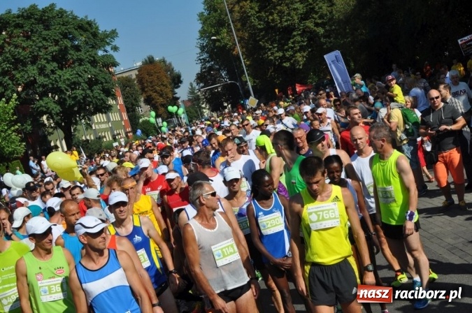 Zdjęcie w galerii na portalu naszraciborz.pl: Rafako Półmaraton Racibórz rywalizuje o miano Biegowego Wydarzenia Roku  wiadomości z regionu