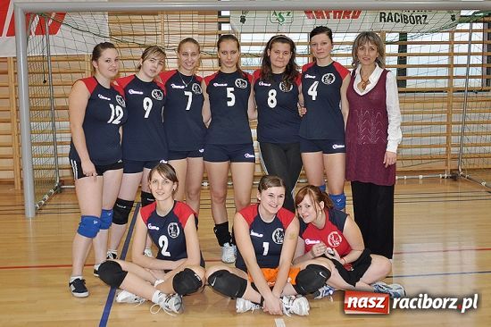 Zdjęcie w galerii na portalu naszraciborz.pl: Rekordowa obsada IX Turnieju Mikołajkowego wiadomości z regionu