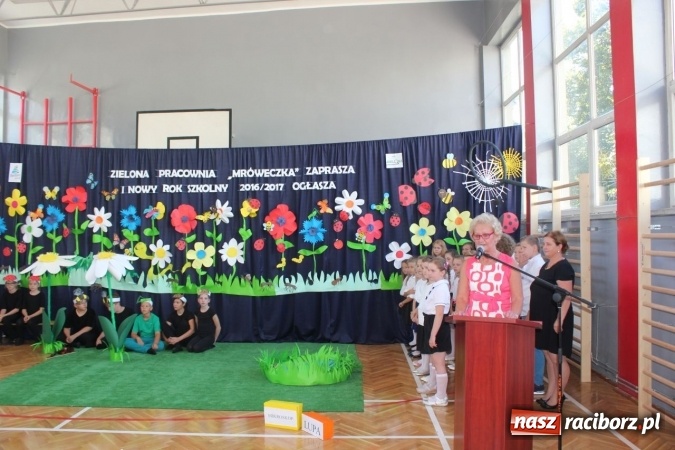 Zdjęcie w galerii na portalu naszraciborz.pl: Otwarcie Zielonej Pracowni w Będzinie wiadomości z regionu