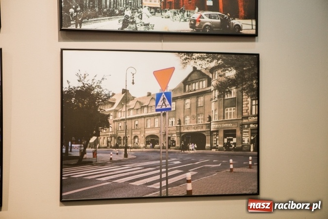 Zdjęcie w galerii na portalu naszraciborz.pl: Racibórz utracony - Racibórz odzyskany, czyli podróż do przeszłości z Bartkiem Mielnikiem wiadomości z regionu