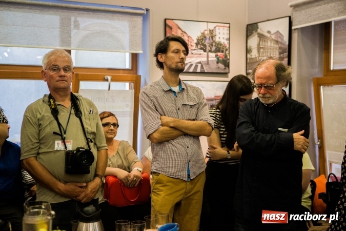 Zdjęcie w galerii na portalu naszraciborz.pl: Racibórz utracony - Racibórz odzyskany, czyli podróż do przeszłości z Bartkiem Mielnikiem wiadomości z regionu