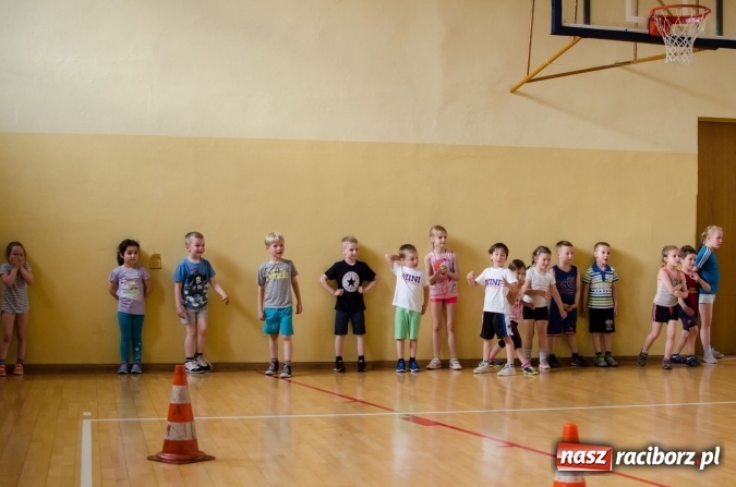 Zdjęcie w galerii na portalu naszraciborz.pl: Ruszyły zapisy na kolejny sezon koszyk&oacute;wki w MiniBasketball. Treningi dla dzieci od 2 do 12 lat wiadomości z regionu