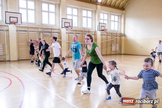 Zdjęcie w galerii na portalu naszraciborz.pl: Ruszyły zapisy na kolejny sezon koszyk&oacute;wki w MiniBasketball. Treningi dla dzieci od 2 do 12 lat wiadomości z regionu