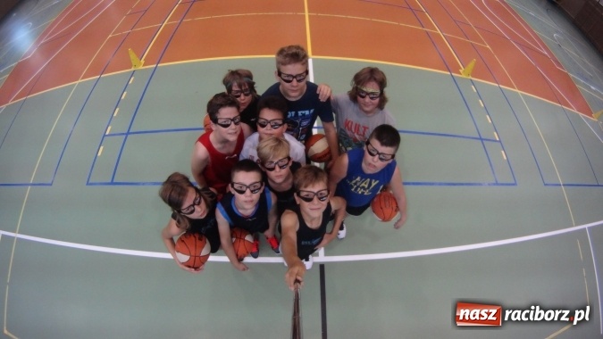 Zdjęcie w galerii na portalu naszraciborz.pl: Ruszyły zapisy na kolejny sezon koszyk&oacute;wki w MiniBasketball. Treningi dla dzieci od 2 do 12 lat wiadomości z regionu