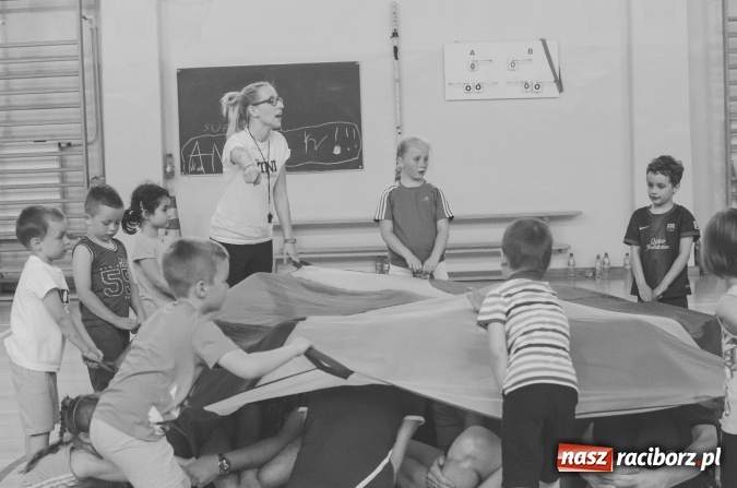 Zdjęcie w galerii na portalu naszraciborz.pl: Ruszyły zapisy na kolejny sezon koszyk&oacute;wki w MiniBasketball. Treningi dla dzieci od 2 do 12 lat wiadomości z regionu