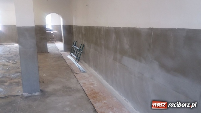 Zdjęcie w galerii na portalu naszraciborz.pl: Biblioteka w Nędzy zostanie wyremontowana; roboty już trwają wiadomości z regionu