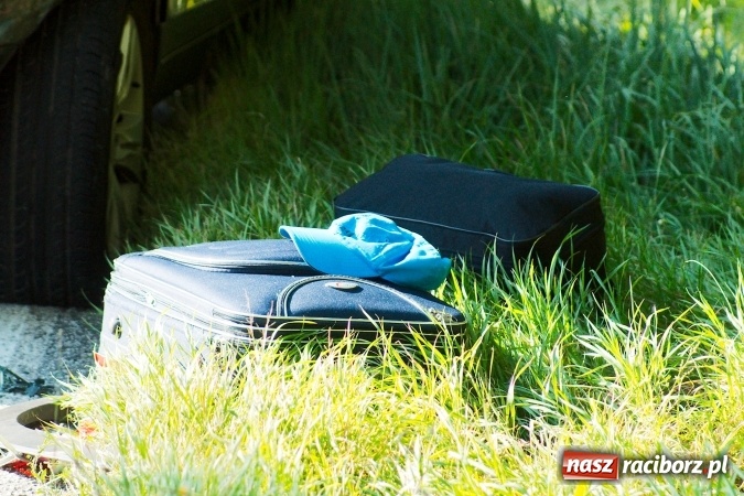 Zdjęcie w galerii na portalu naszraciborz.pl: DK 45. Zderzenie motocykla suzuki z osobową kią na trasie Racibórz - Opole wiadomości z regionu