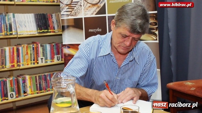 Zdjęcie w galerii na portalu naszraciborz.pl: Zygzakiem przez życie z Henrykiem Gołębiewskim wiadomości z regionu