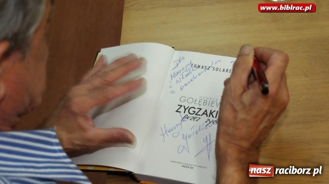 Zdjęcie w galerii na portalu naszraciborz.pl: Zygzakiem przez życie z Henrykiem Gołębiewskim wiadomości z regionu