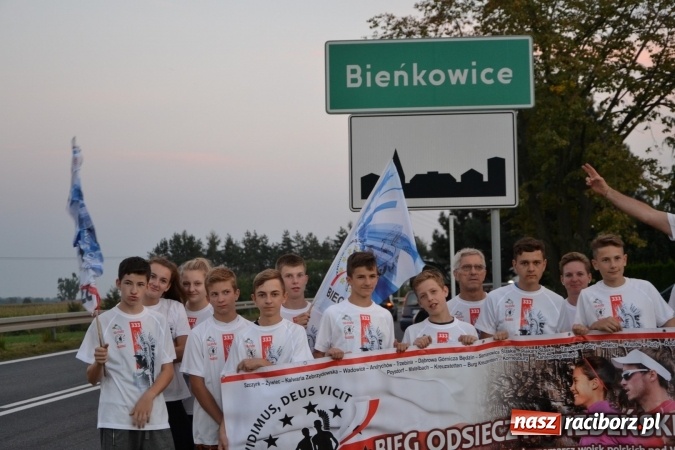 Zdjęcie w galerii na portalu naszraciborz.pl: Tam gdzie Janek Socha miłość znalazł, czyli Bieg Wiedeński w Bieńkowicach wiadomości z regionu