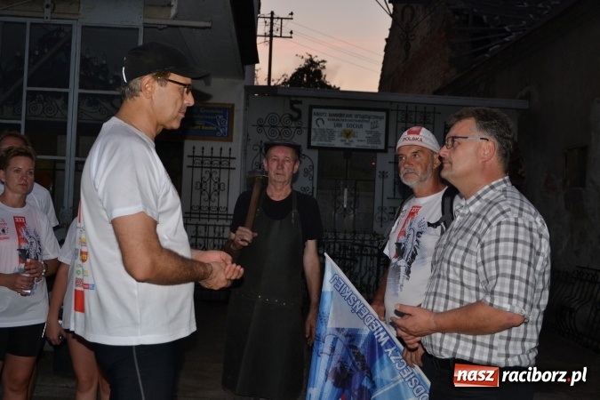 Zdjęcie w galerii na portalu naszraciborz.pl: Tam gdzie Janek Socha miłość znalazł, czyli Bieg Wiedeński w Bieńkowicach wiadomości z regionu