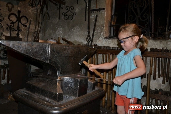 Zdjęcie w galerii na portalu naszraciborz.pl: Tam gdzie Janek Socha miłość znalazł, czyli Bieg Wiedeński w Bieńkowicach wiadomości z regionu
