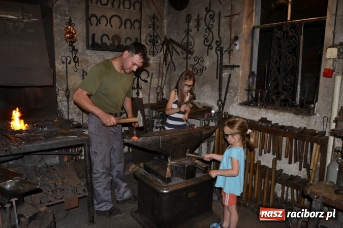 Zdjęcie w galerii na portalu naszraciborz.pl: Tam gdzie Janek Socha miłość znalazł, czyli Bieg Wiedeński w Bieńkowicach wiadomości z regionu