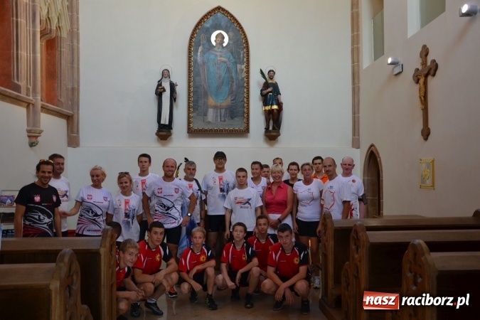 Zdjęcie w galerii na portalu naszraciborz.pl: Raciborski zamek na trasie biegu upamiętniającego Odsiecz Wiedeńską  wiadomości z regionu