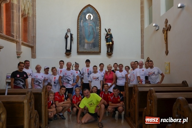 Zdjęcie w galerii na portalu naszraciborz.pl: Raciborski zamek na trasie biegu upamiętniającego Odsiecz Wiedeńską  wiadomości z regionu