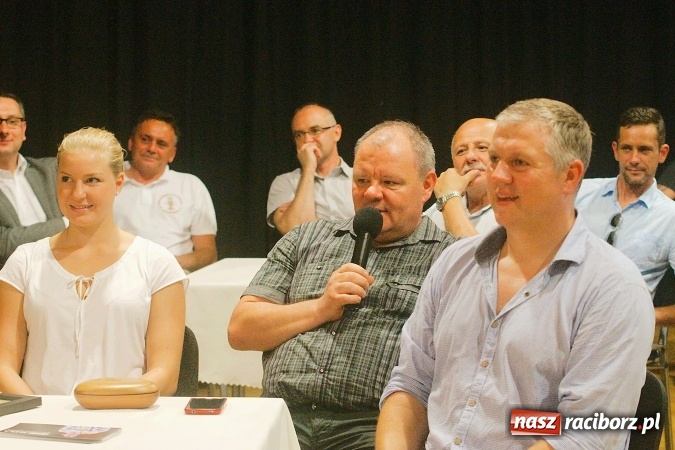 Zdjęcie w galerii na portalu naszraciborz.pl: Denis Kudla nie zapomina o rodzinnym mieście. Brązowy medalista IO w Rio spotkał się z fanami w RCK wiadomości z regionu